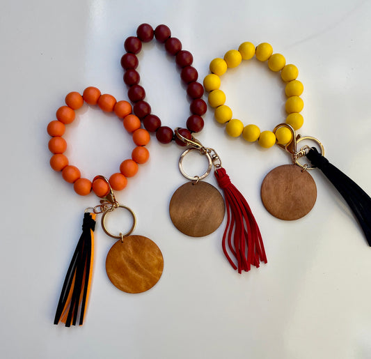 Wristlet bead key chain